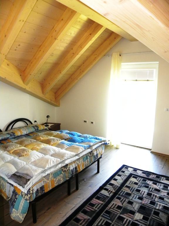 Casa De Val Calceranica al Lago Quarto foto